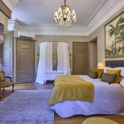 The Clovis room - luxury château hotel Ardèche