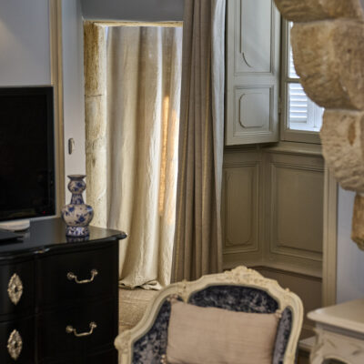 The Louise junior suite - luxury château hotel Ardèche