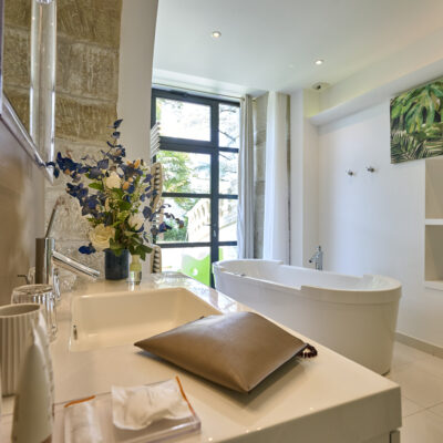 The Pauline Suite - luxury château hotel Ardèche