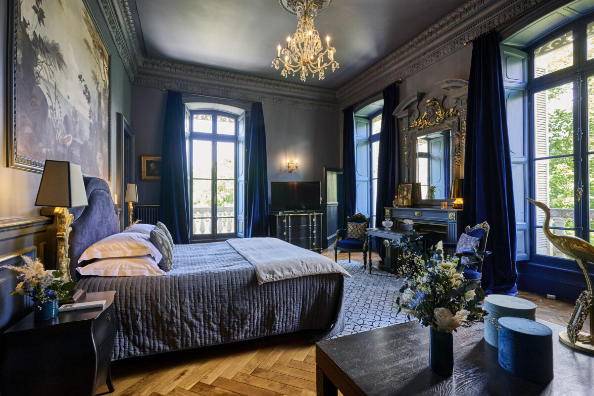Suite Auguste - luxury château hotel Ardèche